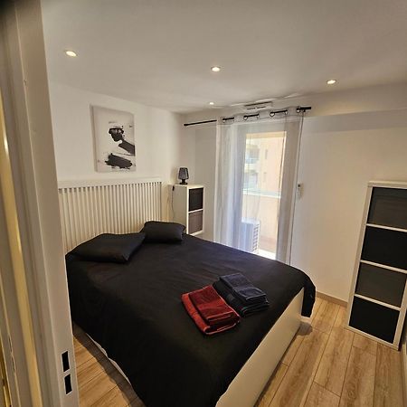 Beautiful 1 Bedroom Flat Nizza Exterior foto