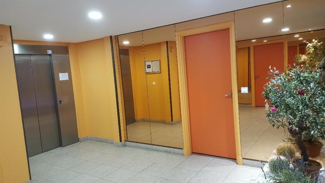 Beautiful 1 Bedroom Flat Nizza Exterior foto